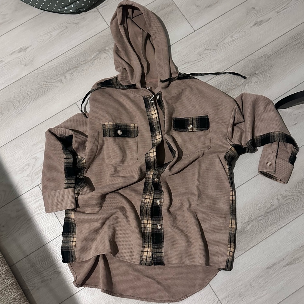 Women's Tan Hooded Jacket - Picture 7 of 7